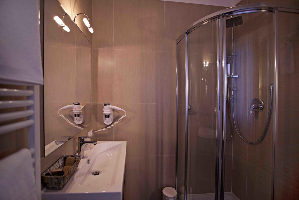 B&B Igea 50 Módena Exterior foto